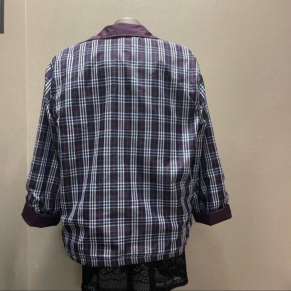 Authentic Burberry Reversible Jacket - Picture 17 of 17